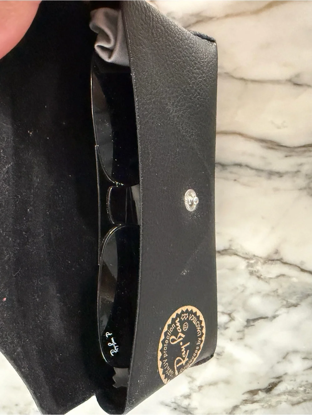 Ray-Ban authentic ray